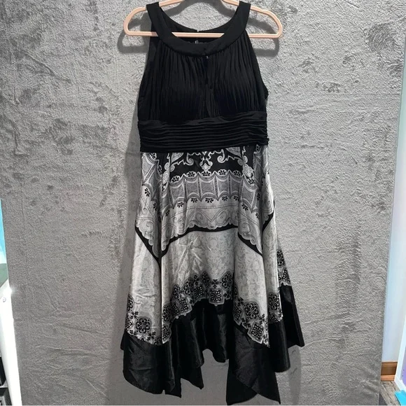 Melrose Social Black Silver Handkerchief Cocktail Party Dress Size 18 - Picture 2 of 13